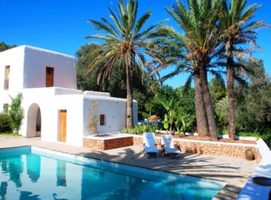 Cost of buying property in Ibiza