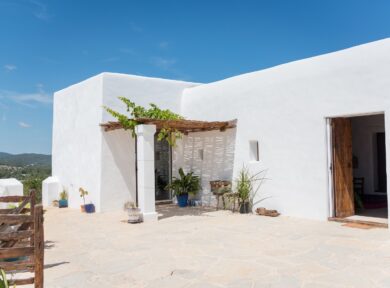 Island architecture: The finca