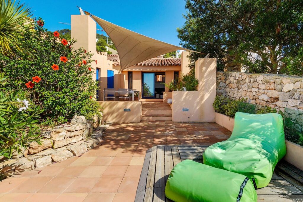 Villa Vela