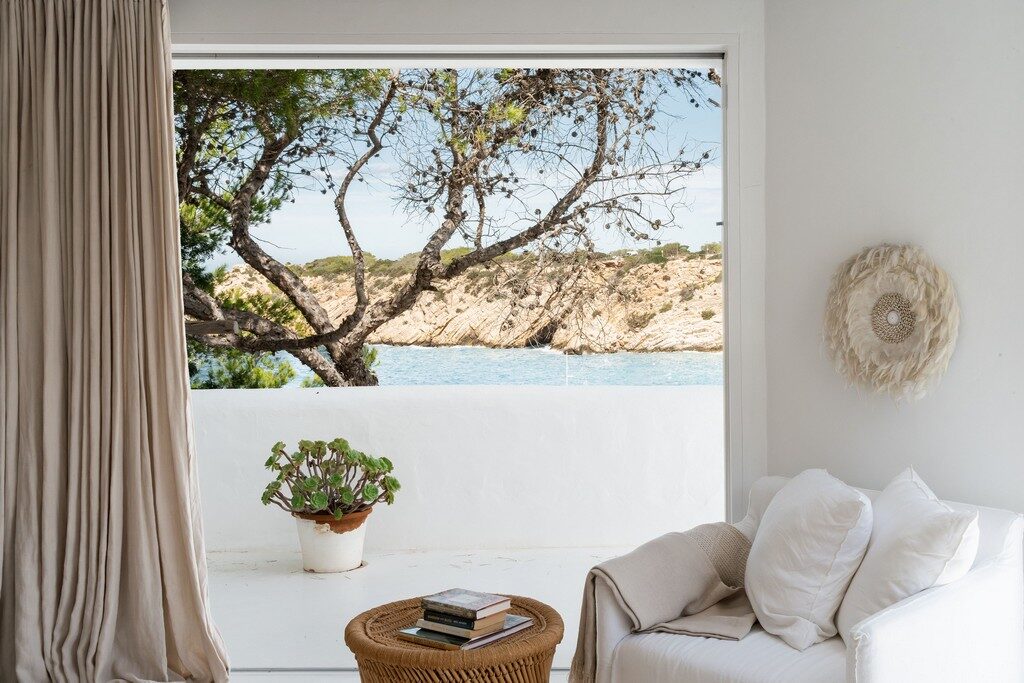 Villa Contact Sescala Sofia Gomez Fonzo 28