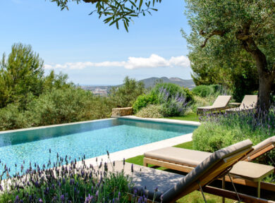 Hillside Dreams: Discover the Effortless Elegance of Villa Sueños