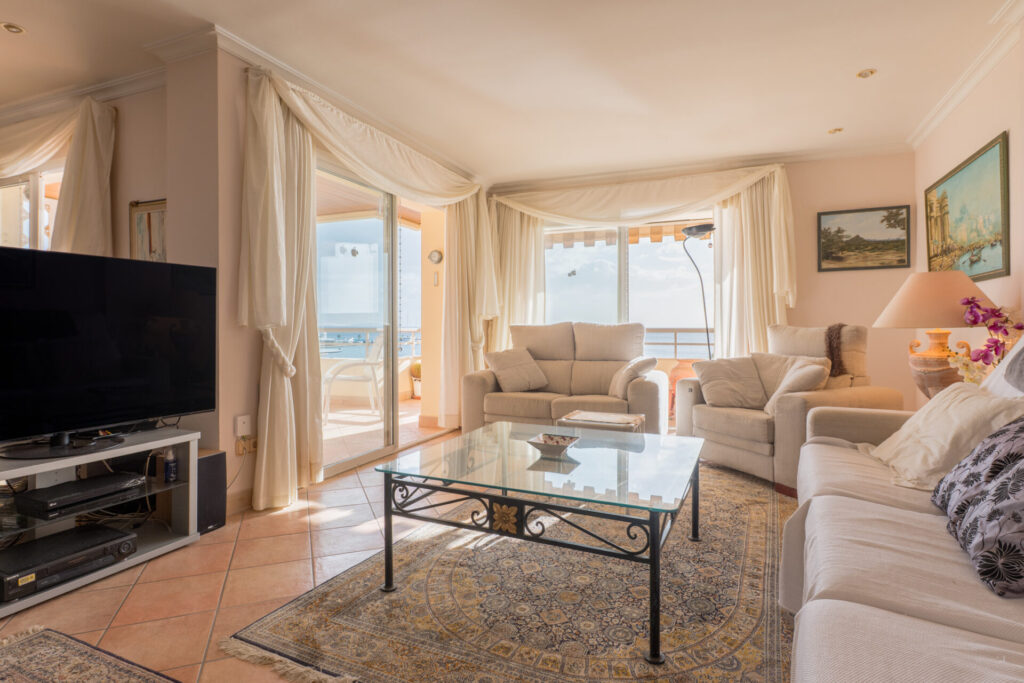 WEB RES APARTAMENTOSHARK 4