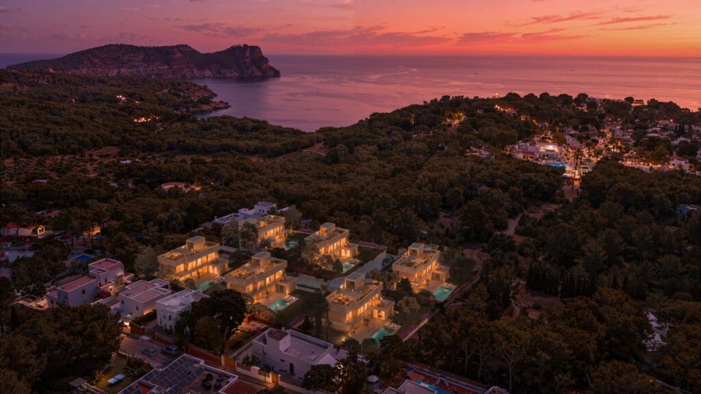 PERS 075 LIVING (Ibiza IMG06)